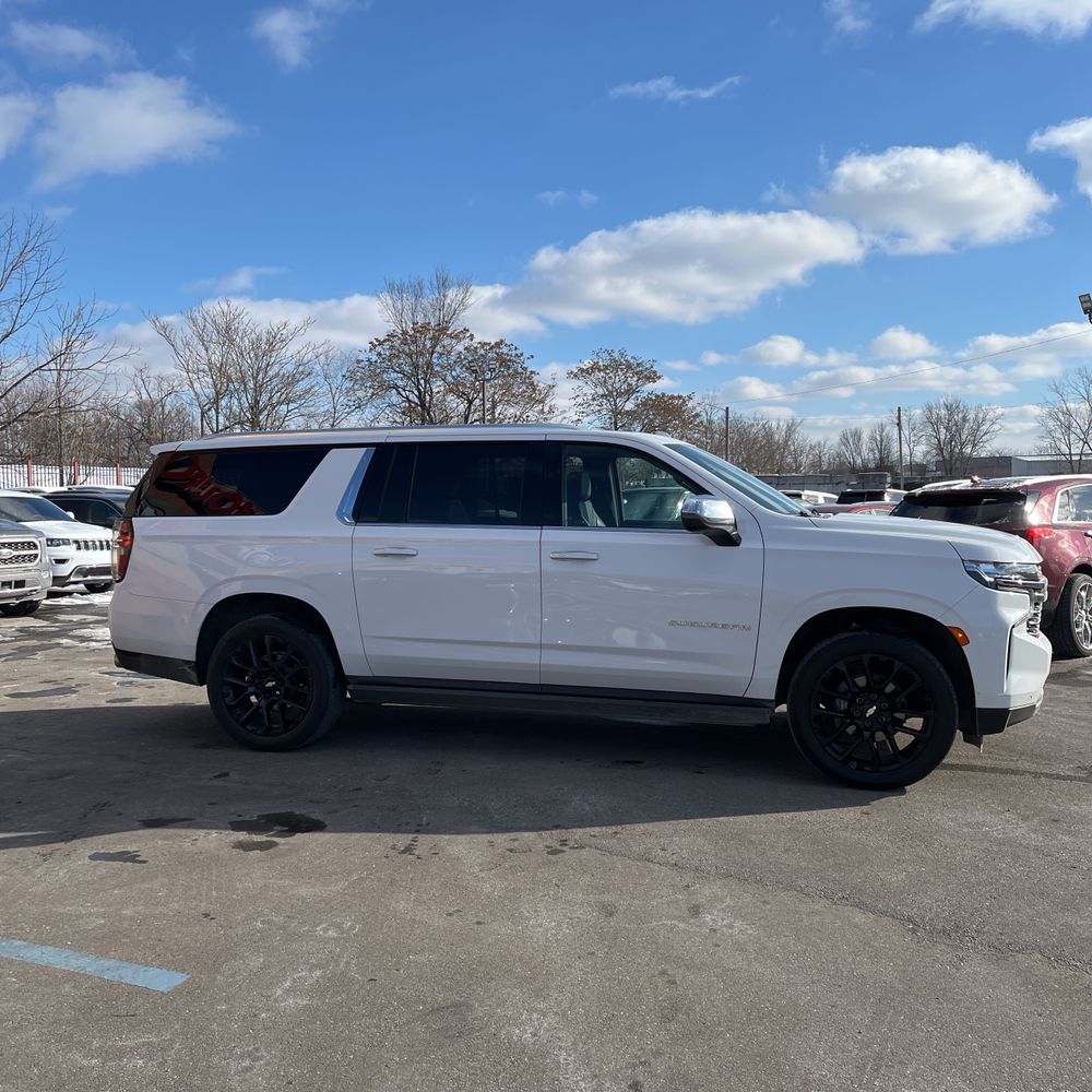 2023 Chevrolet Suburban Premier