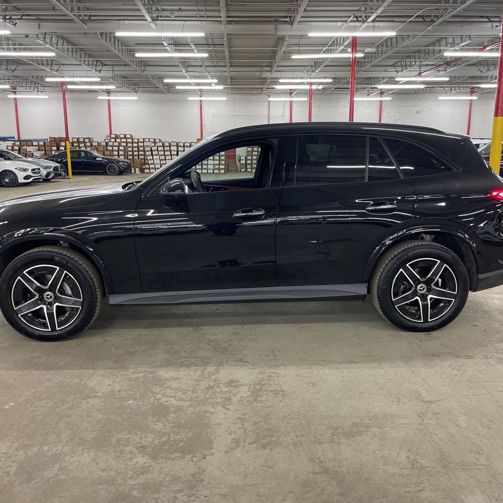 2026 Mercedes-Benz GLC 300