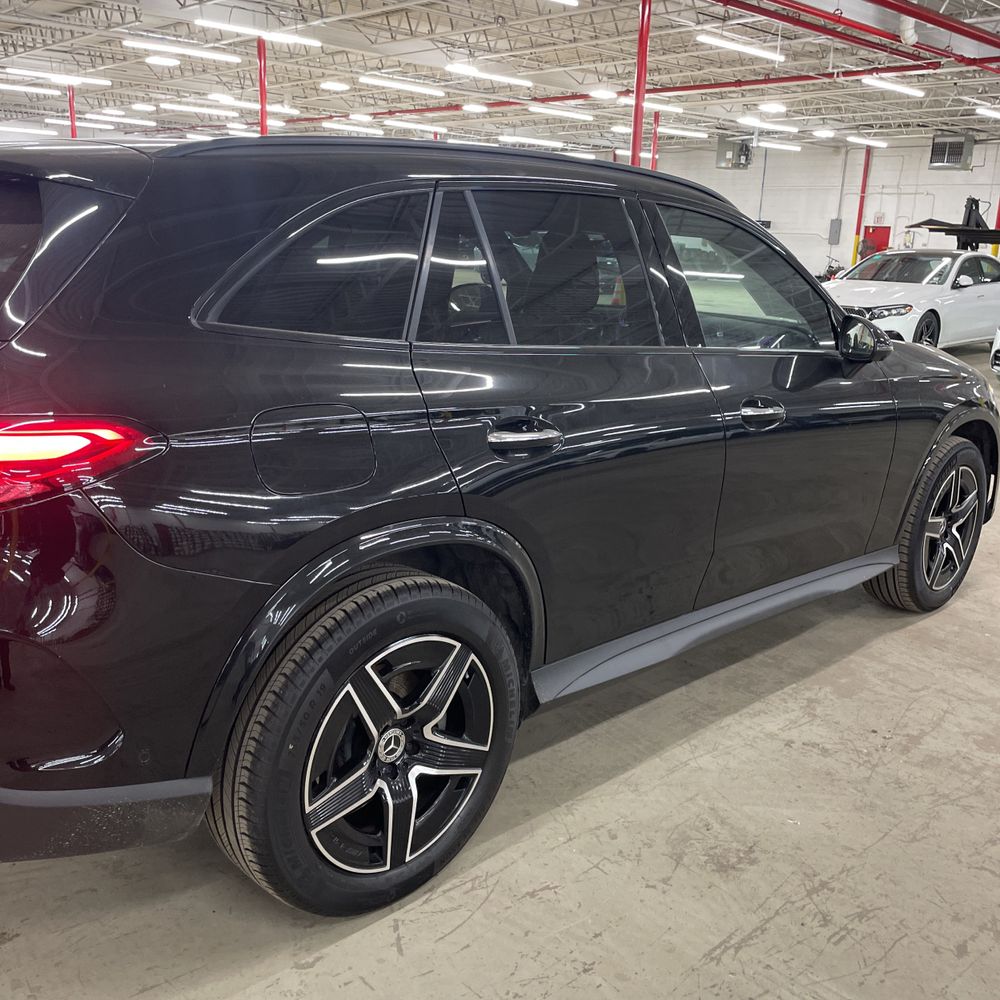 2026 Mercedes-Benz GLC 300