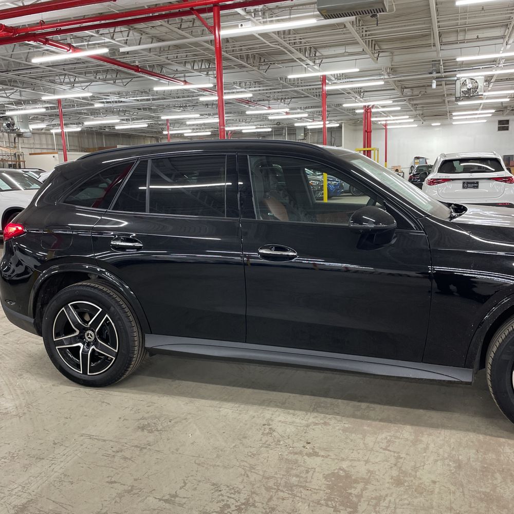 2026 Mercedes-Benz GLC 300