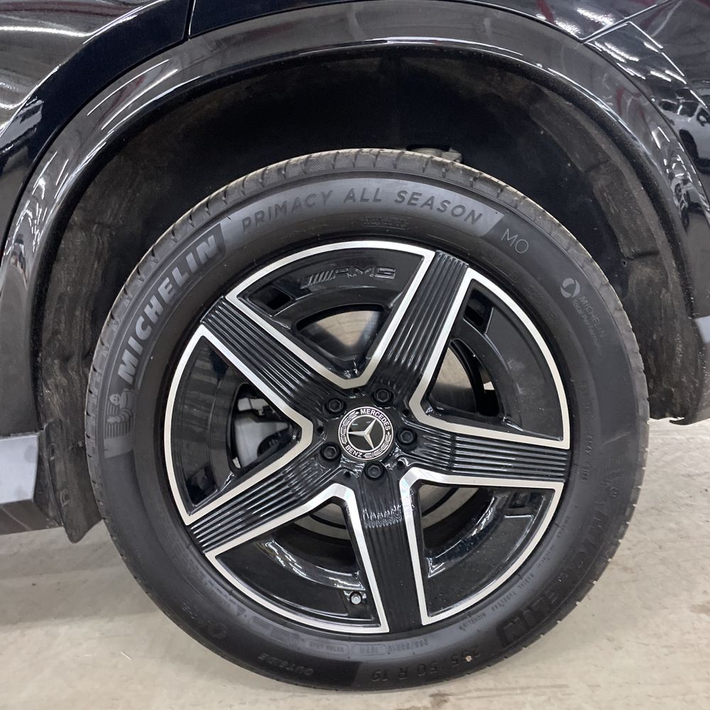 2026 Mercedes-Benz GLC 300