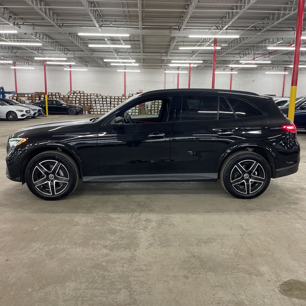 2026 Mercedes-Benz GLC 300
