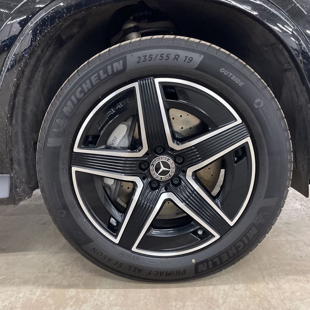 2026 Mercedes-Benz GLC 300