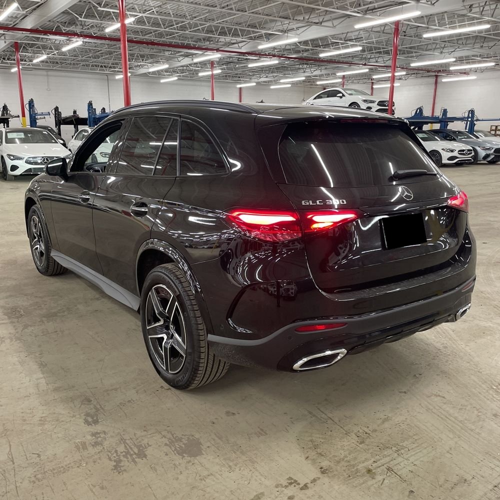 2026 Mercedes-Benz GLC 300