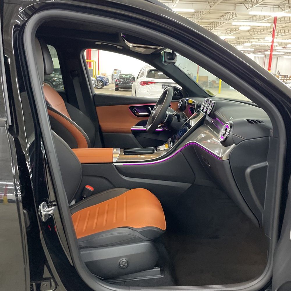 2026 Mercedes-Benz GLC 300