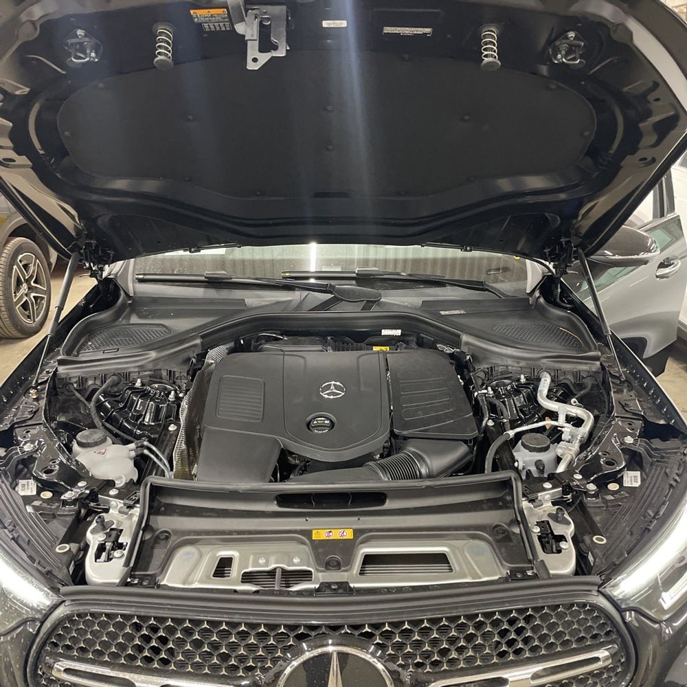 2026 Mercedes-Benz GLC 300