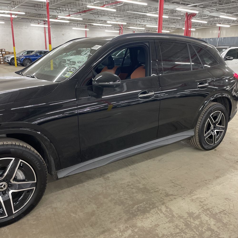 2026 Mercedes-Benz GLC 300