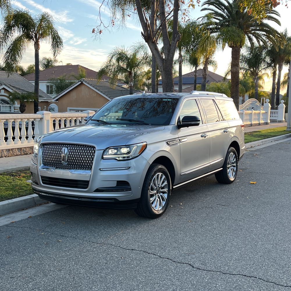 2023 Lincoln Navigator