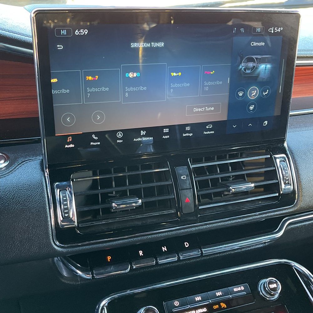 2023 Lincoln Navigator Standard