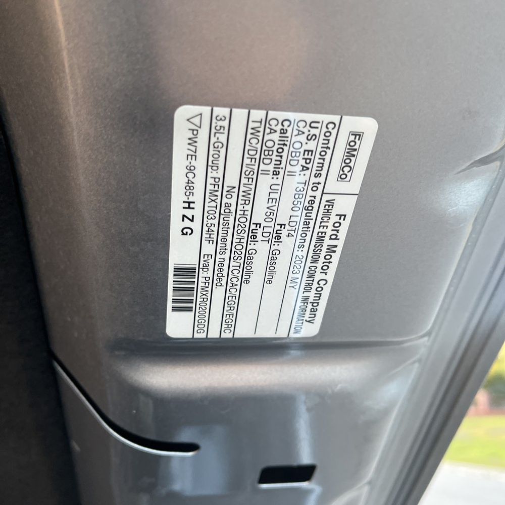 2023 Lincoln Navigator Standard