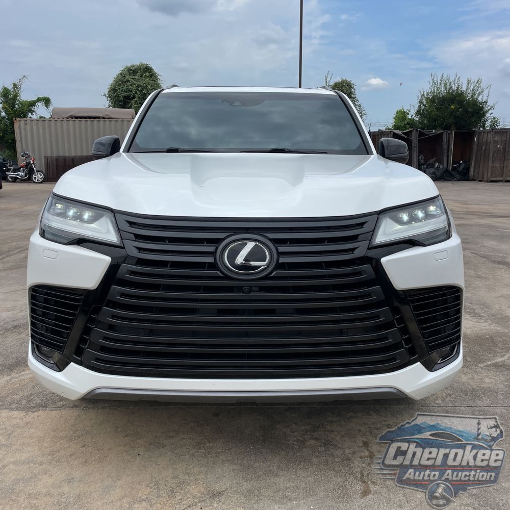 2022 Lexus LX 600 Premium