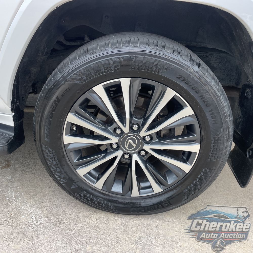 2022 Lexus LX 600 Premium