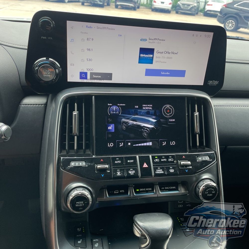 2022 Lexus LX 600 Premium