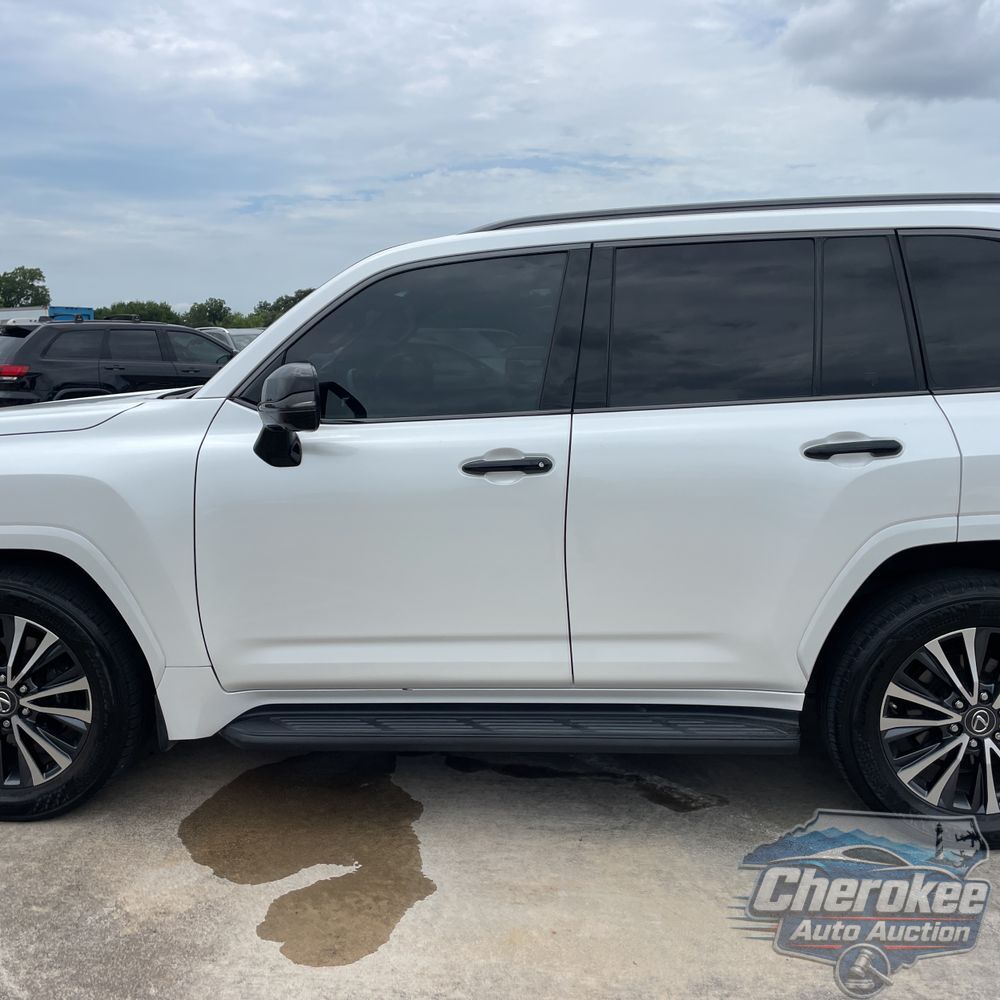 2022 Lexus LX 600 Premium