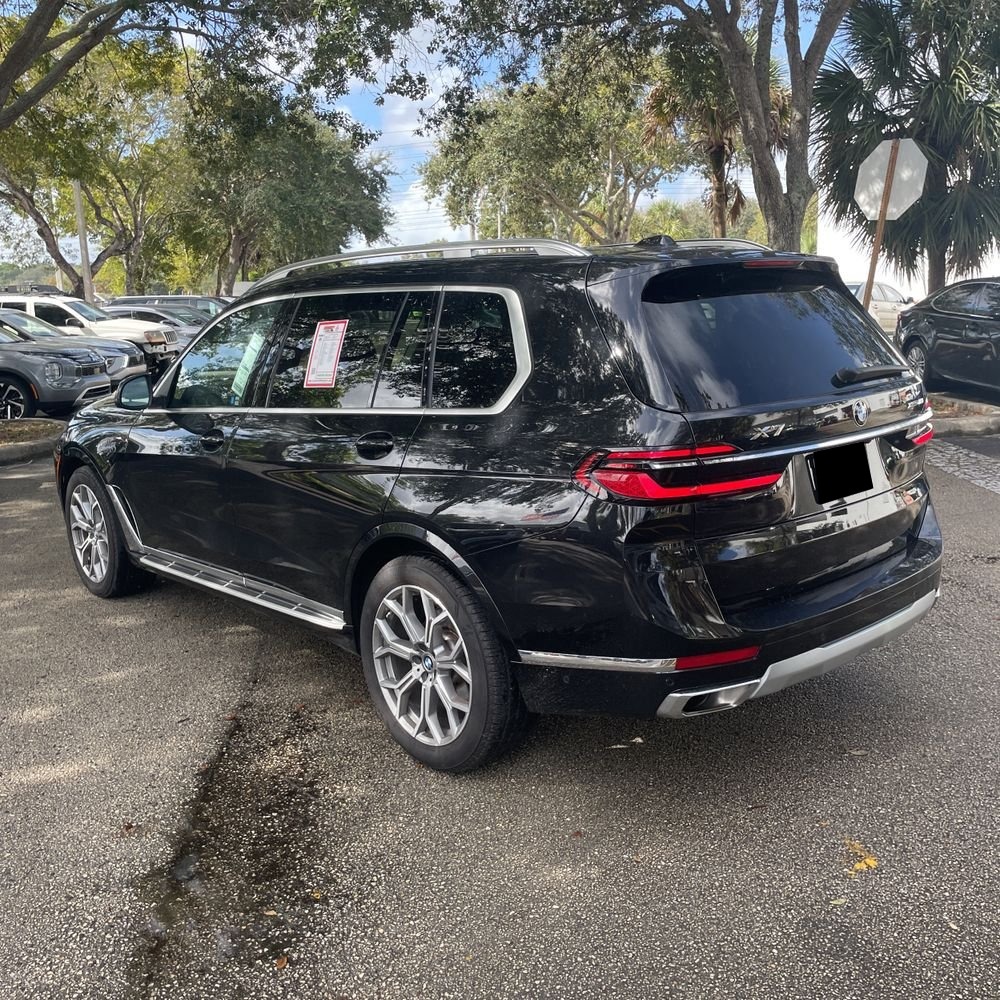 2024 BMW X7 XDrive40i