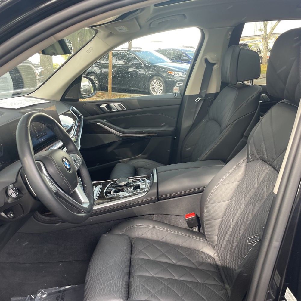 2024 BMW X7 XDrive40i