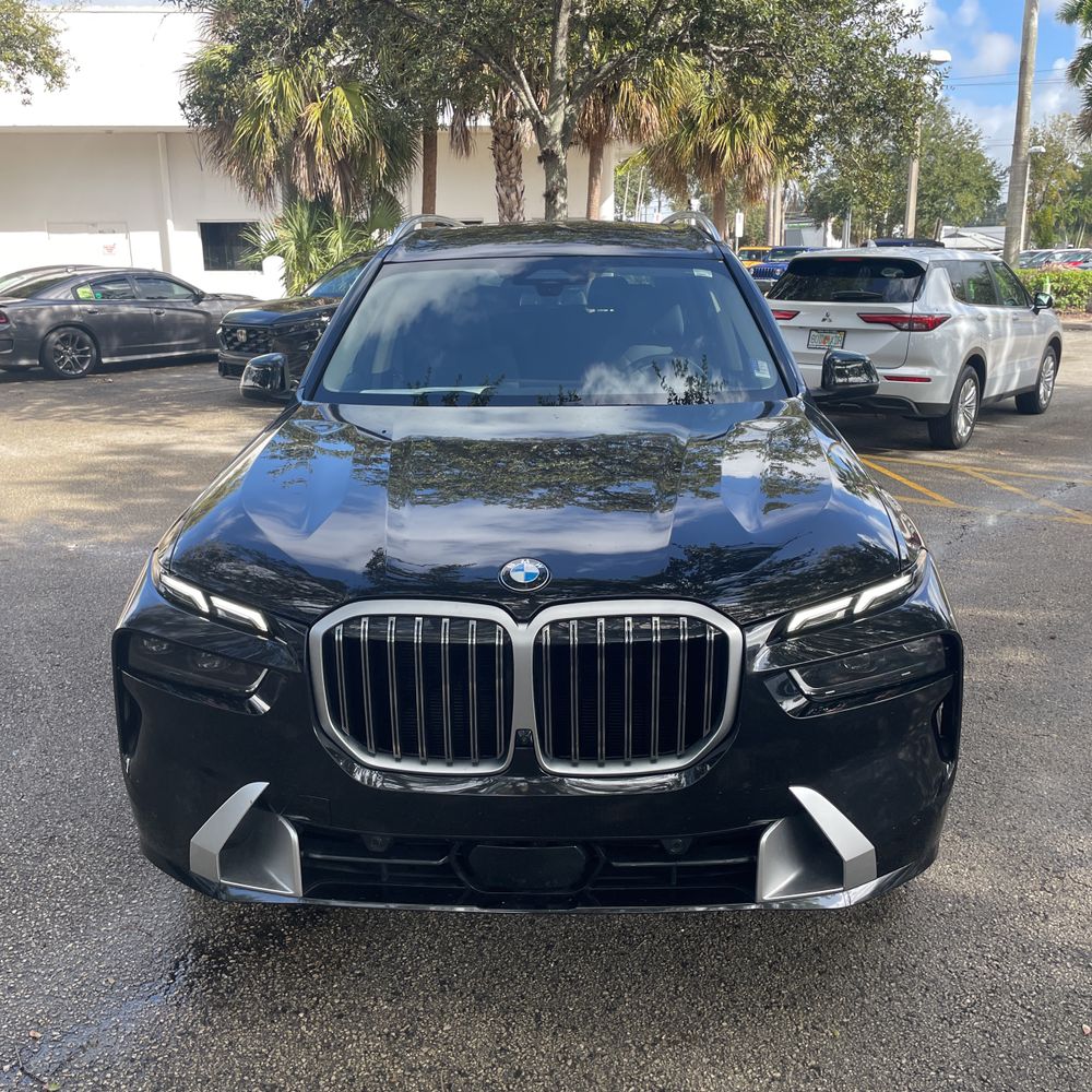 2024 BMW X7 XDrive40i