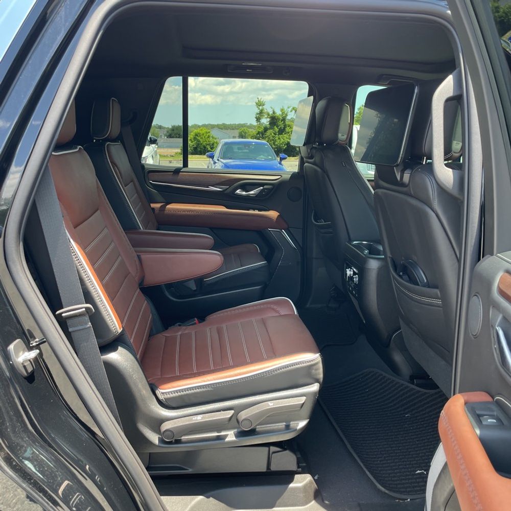 2023 GMC Yukon Denali Ultimate