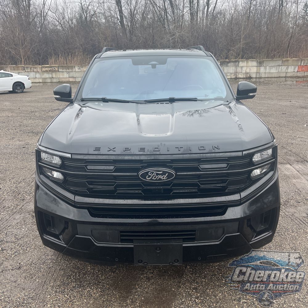 2025 Ford Expedition Max Platinum