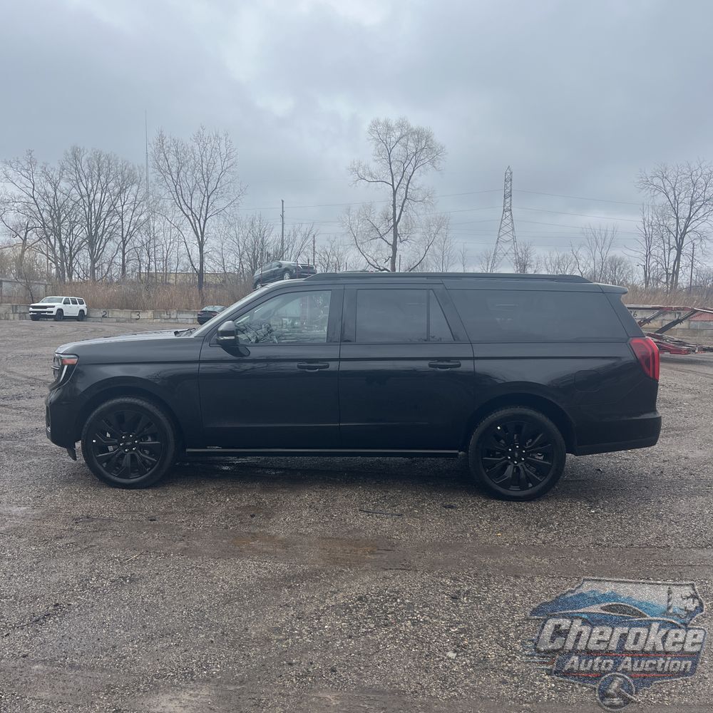 2025 Ford Expedition Max Platinum