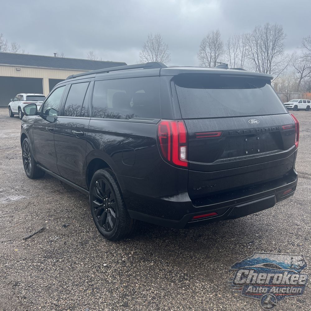 2025 Ford Expedition Max Platinum
