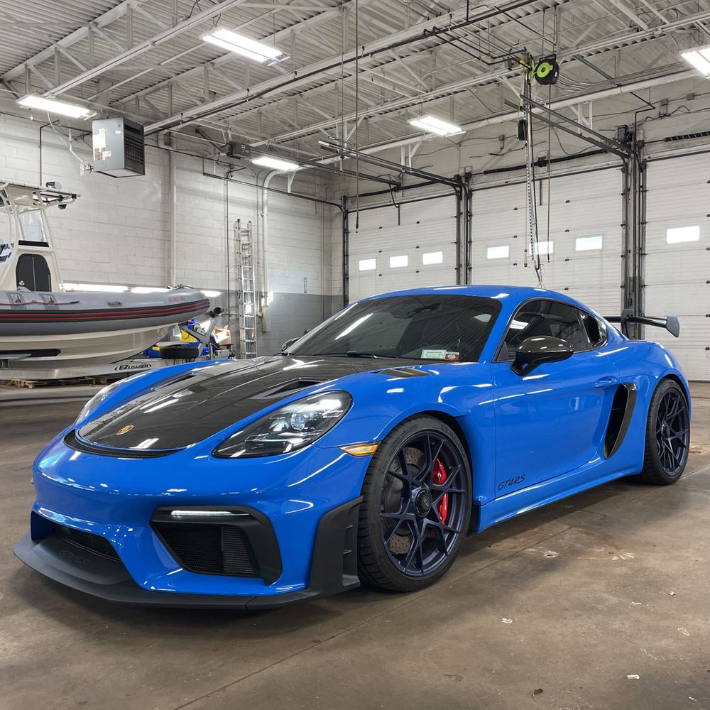 2024 Porsche 718 Cayman GT4 RS