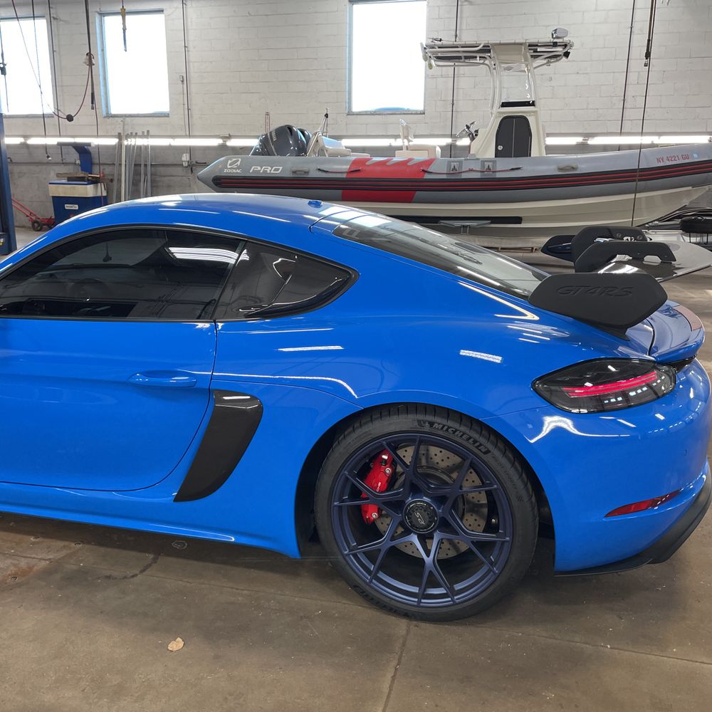 2024 Porsche 718 Cayman GT4 RS