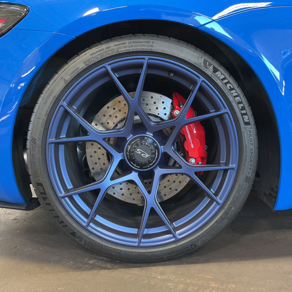 2024 Porsche 718 Cayman GT4 RS