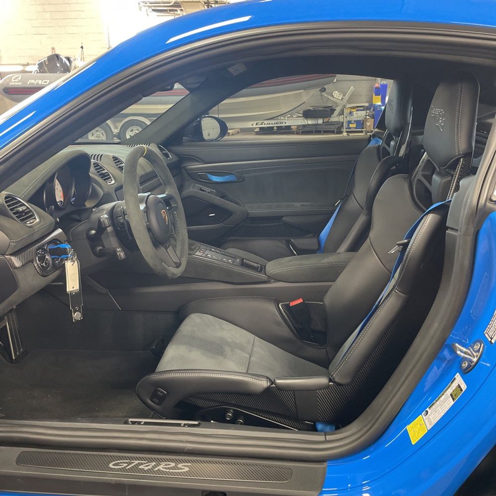 2024 Porsche 718 Cayman GT4 RS