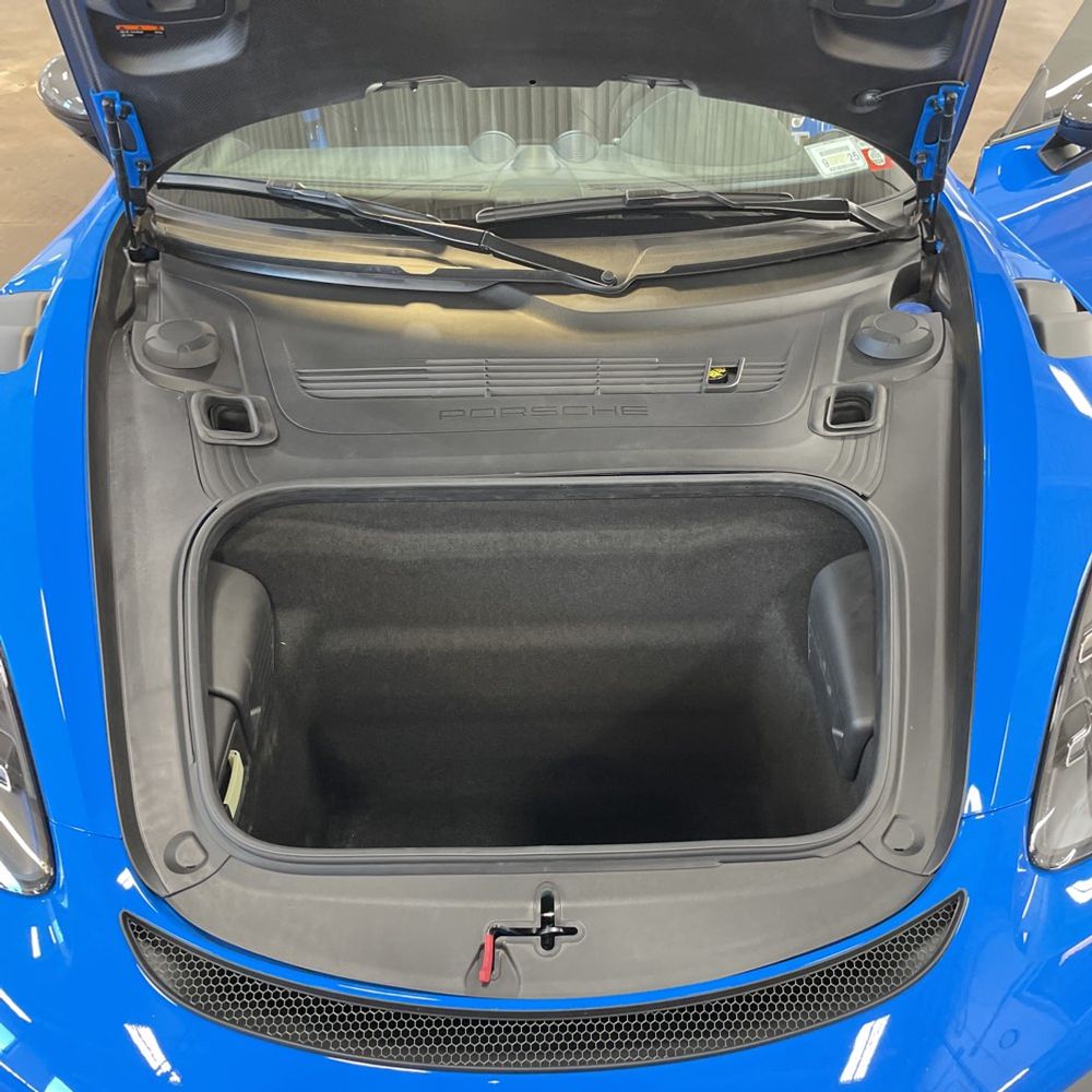 2024 Porsche 718 Cayman GT4 RS