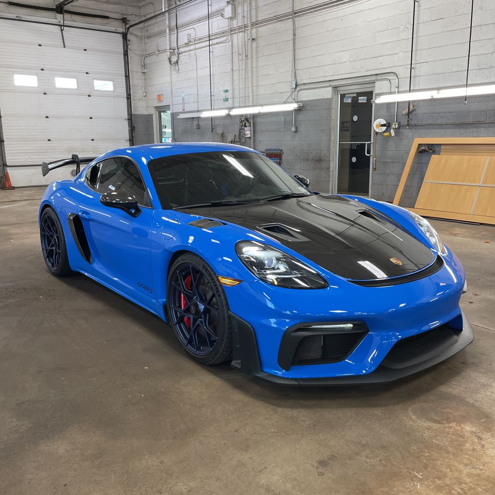 2024 Porsche 718 Cayman GT4 RS