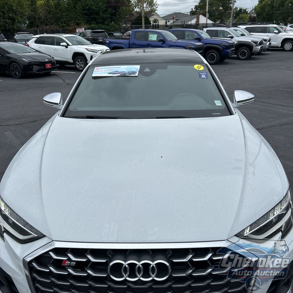 2023 Audi S8