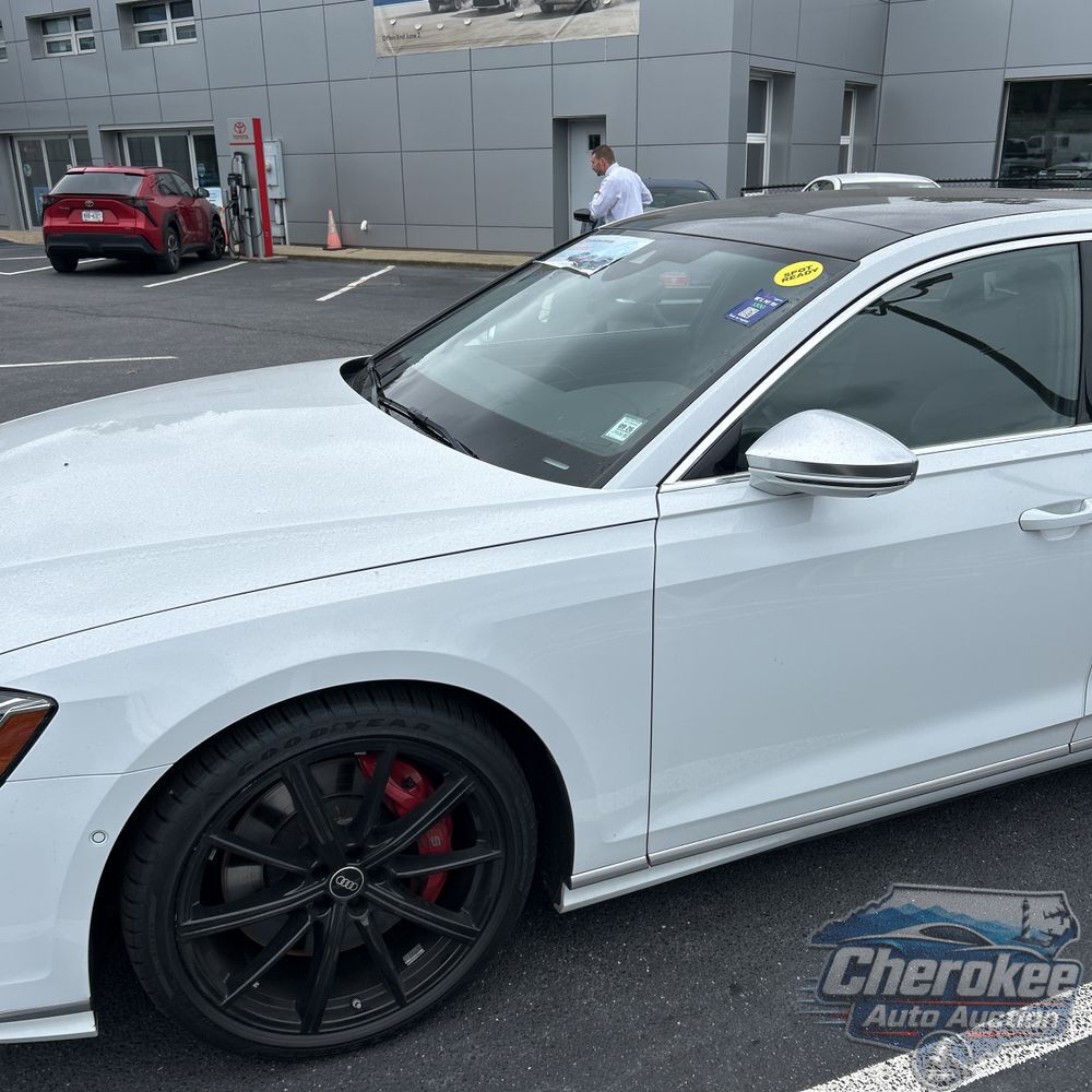 2023 Audi S8
