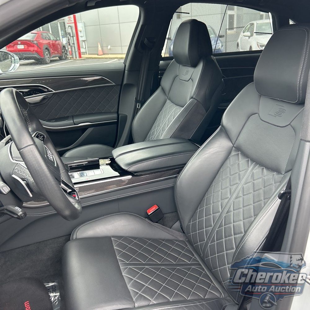 2023 Audi S8