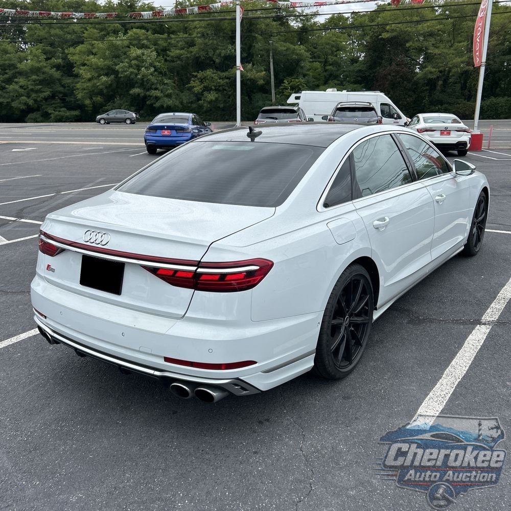 2023 Audi S8