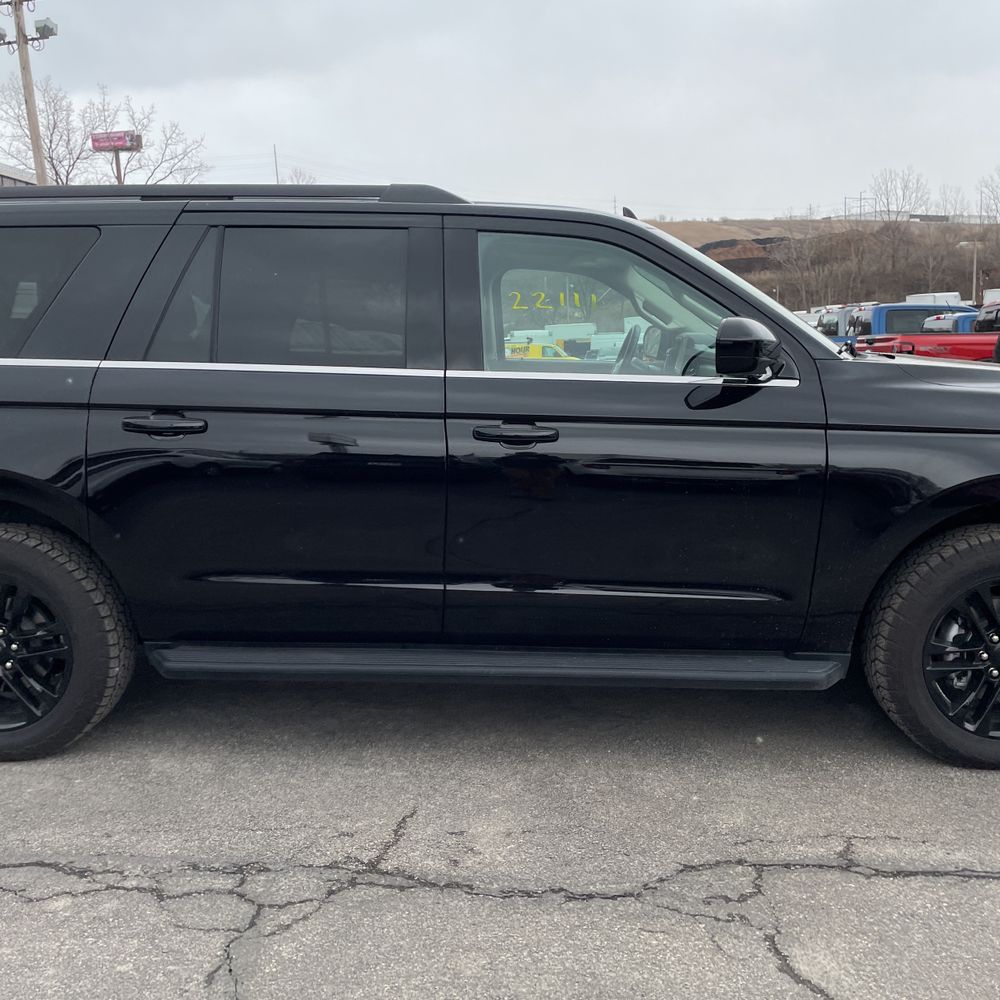 2024 Ford Expedition MAX XLT