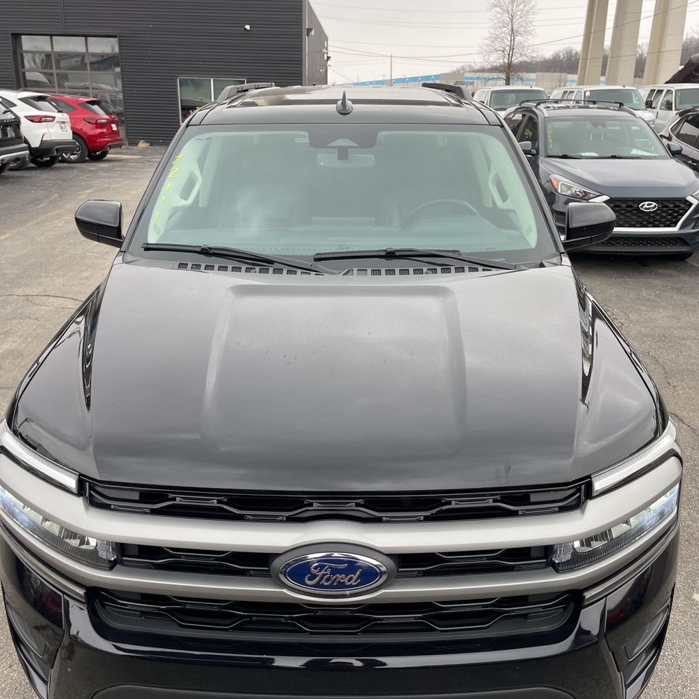 2024 Ford Expedition MAX XLT
