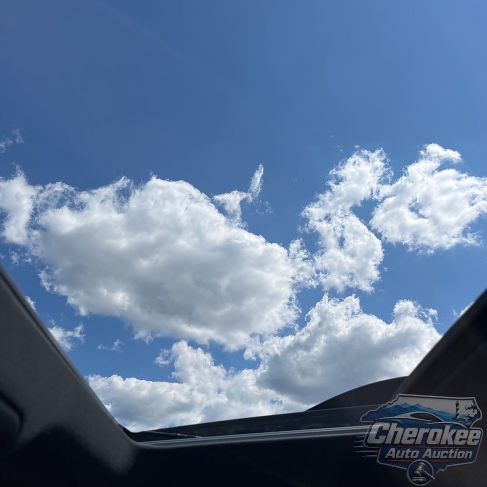 2017 Toyota Land Cruiser Base