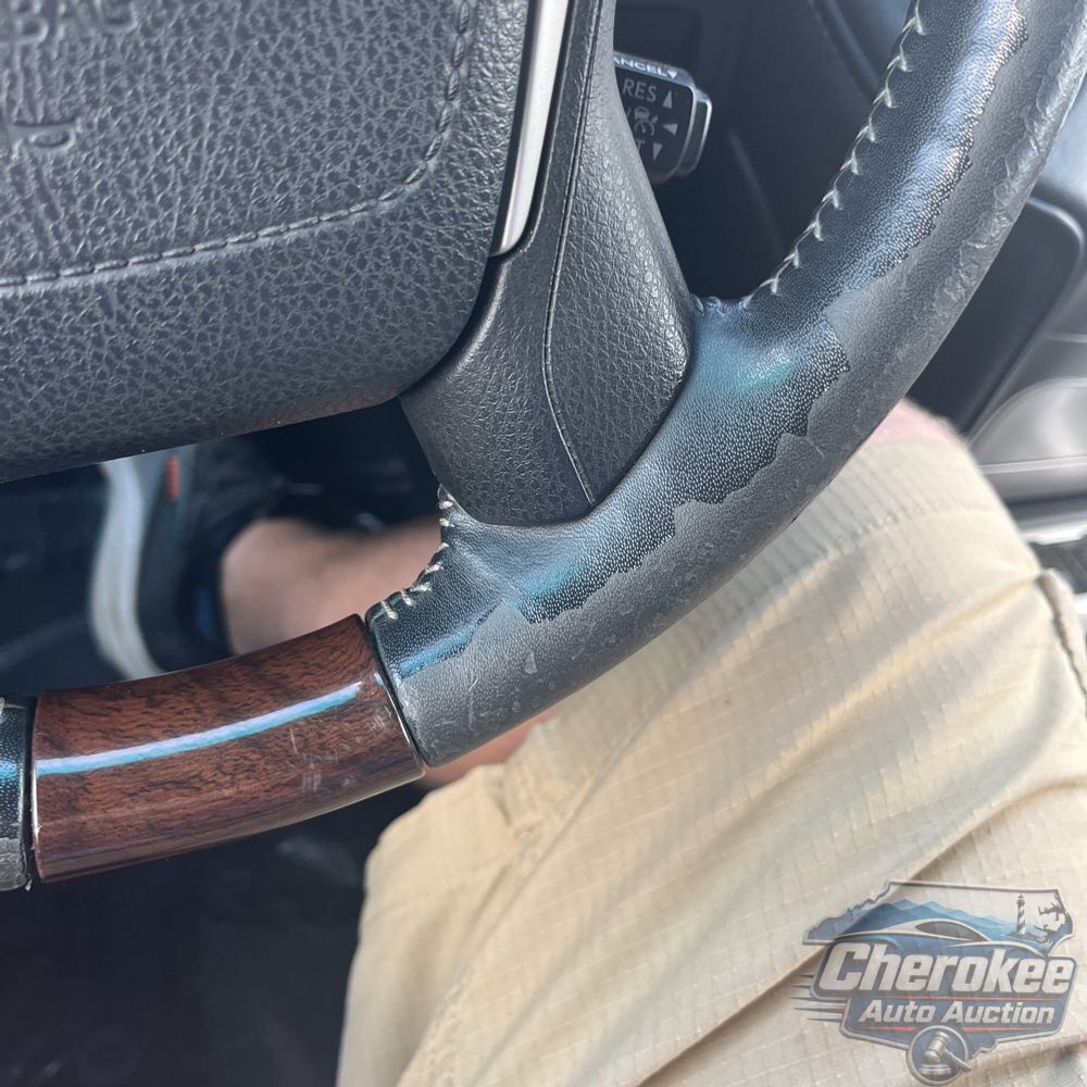2017 Toyota Land Cruiser Base