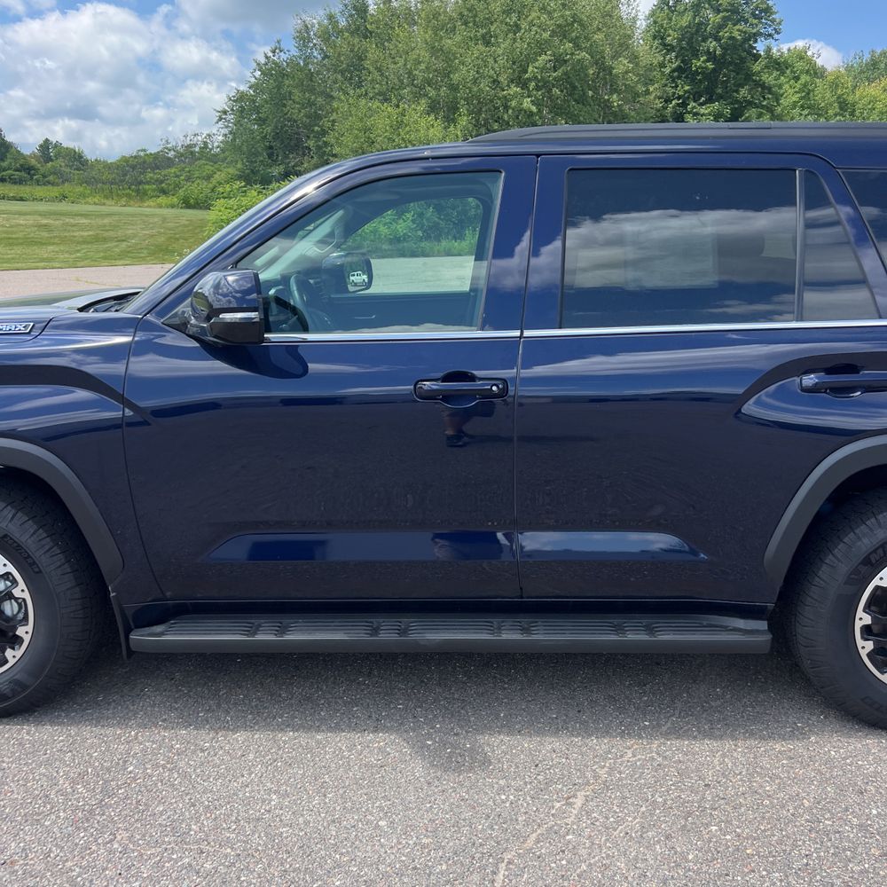 2024 Toyota Sequoia SR5