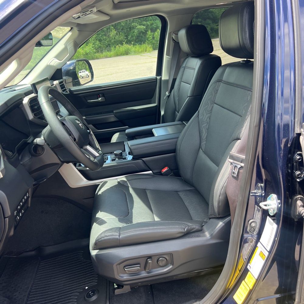 2024 Toyota Sequoia SR5