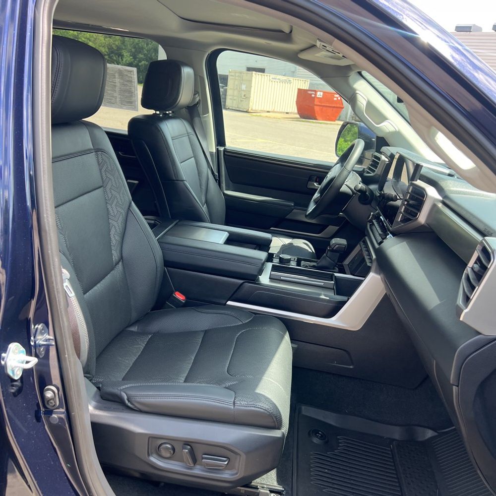 2024 Toyota Sequoia SR5