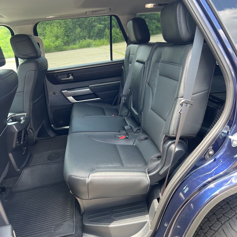 2024 Toyota Sequoia SR5