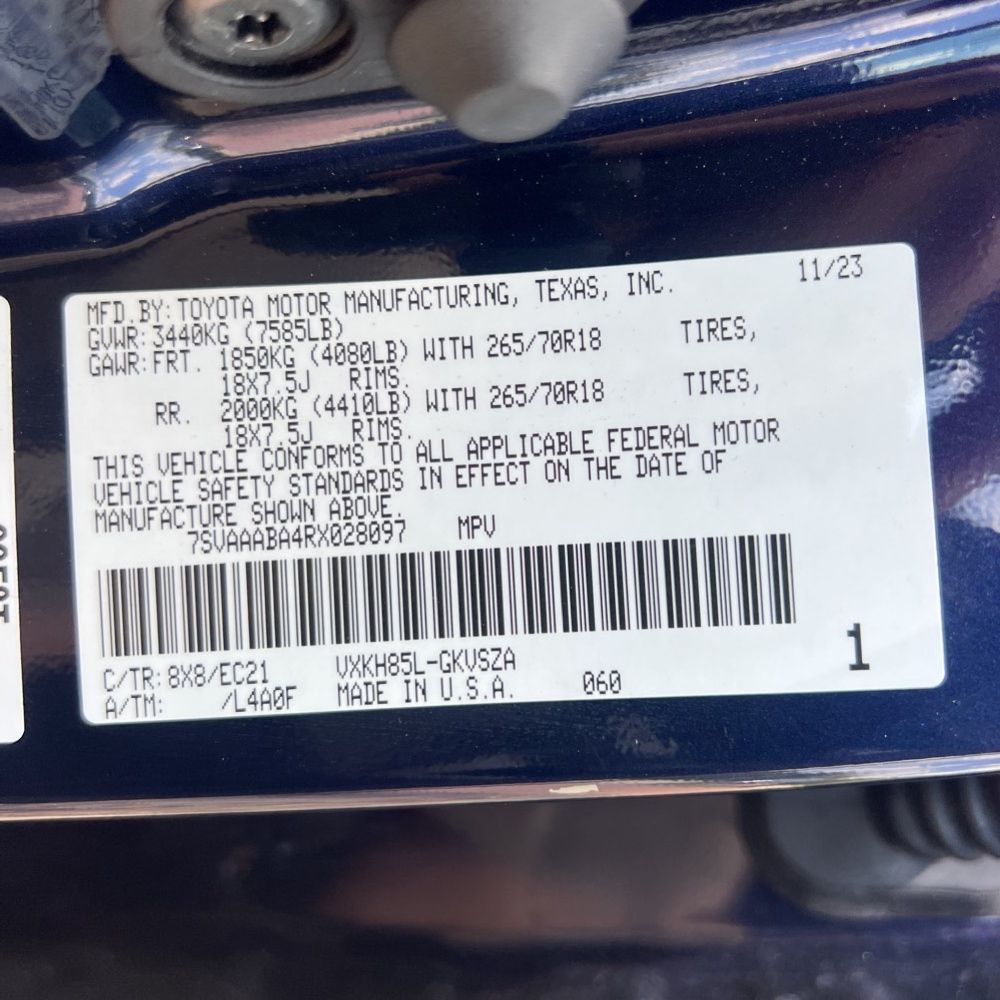 2024 Toyota Sequoia SR5
