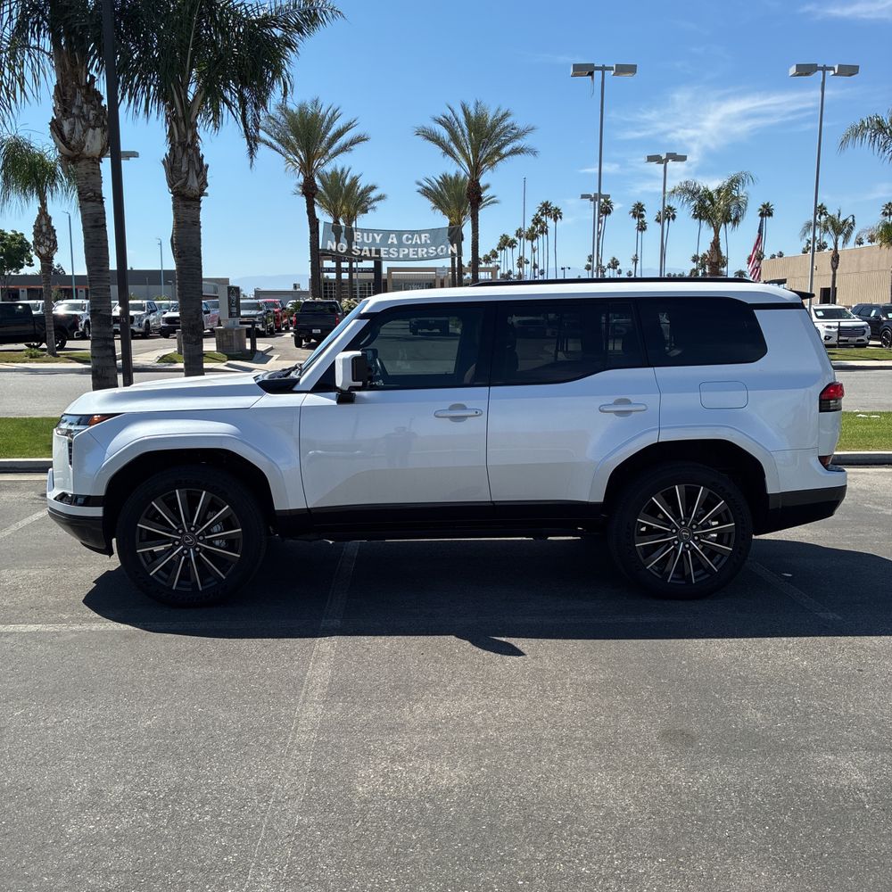 2025 Lexus GX 550 Luxury+