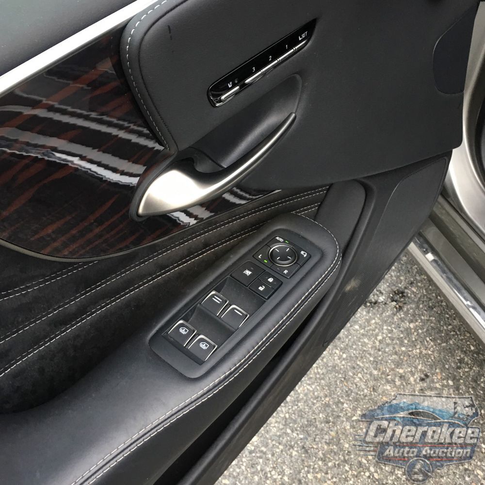 2018 Lexus LS 500h