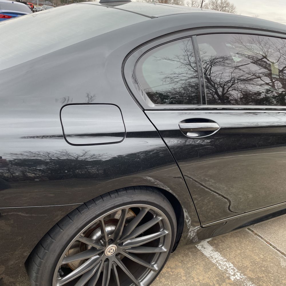 2022 BMW 7-Series M760xi