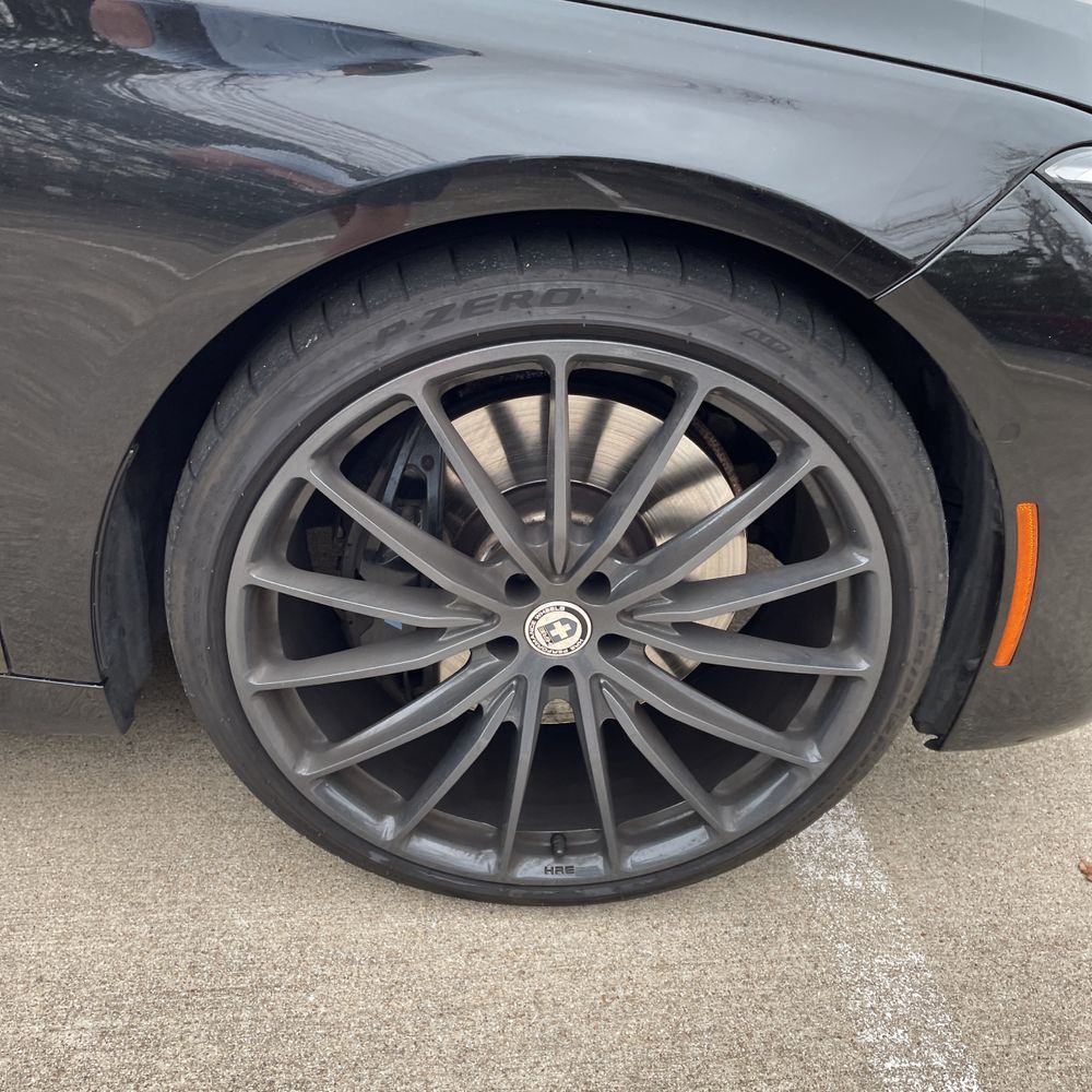 2022 BMW 7-Series M760xi