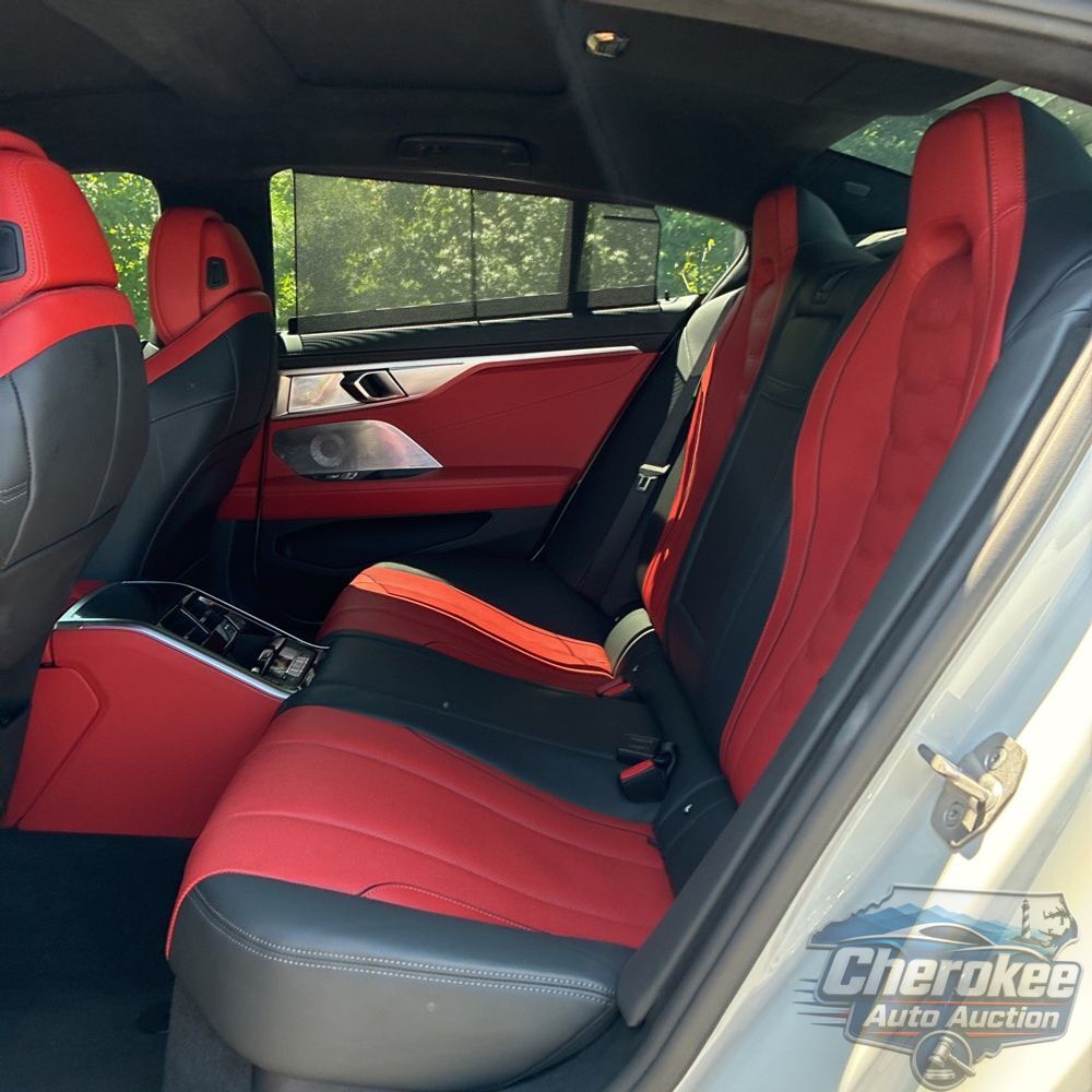 2024 BMW 8-Series M850xi
