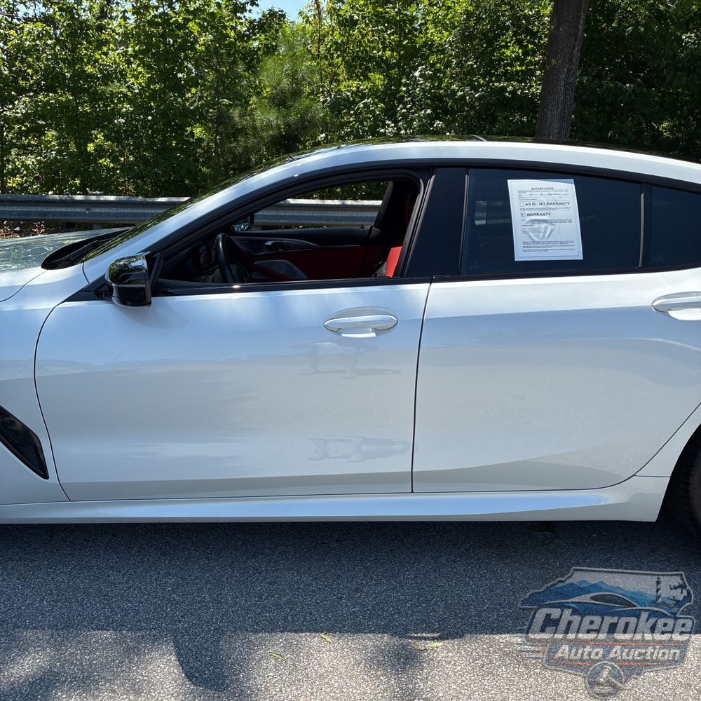 2024 BMW 8-Series M850xi